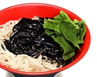 黑麻香拌麵